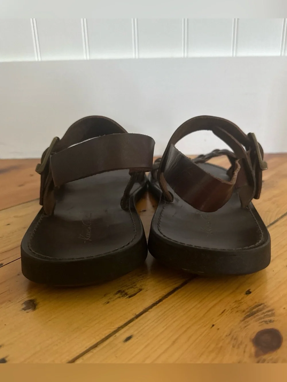 KENNETH COLE Men’s Size 10 Brown Leather Sandals Braided Strap Electric Shock